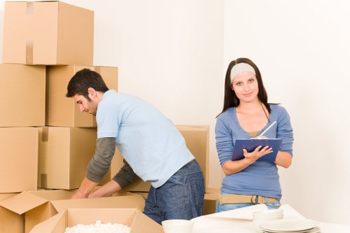 Long-distance moving solutions by Manwithvan house removalists in London