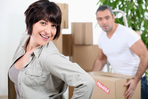 Satisfied customers praising Manwithvan London services